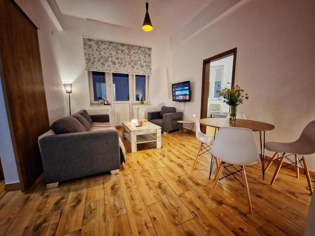 Apartament Beatrice Пшемишъл Екстериор снимка